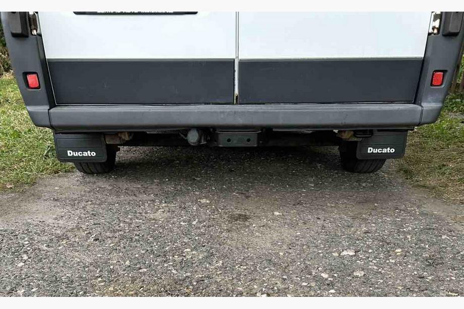 Fiat Ducato 1995-2006 гг. Брызговики Premium прямые (2шт) Image