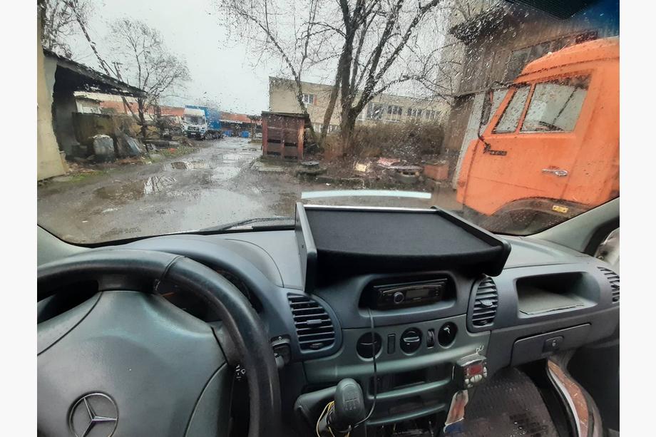 Mercedes Sprinter W901/902/903/904/905 1995–2006 гг. Полка на торпедо (2000-2006, Тип-1) CDI Image