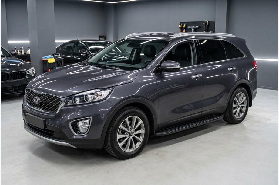 Kia Sorento III UM 2014-2020 гг. Боковые Подножки Tayga Black (2 шт., Алюминий) Image