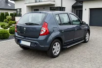 Dacia Sandero 2007-2013 гг. Боковые Подножки Maya V1 (2 шт., Алюминий) фото 1