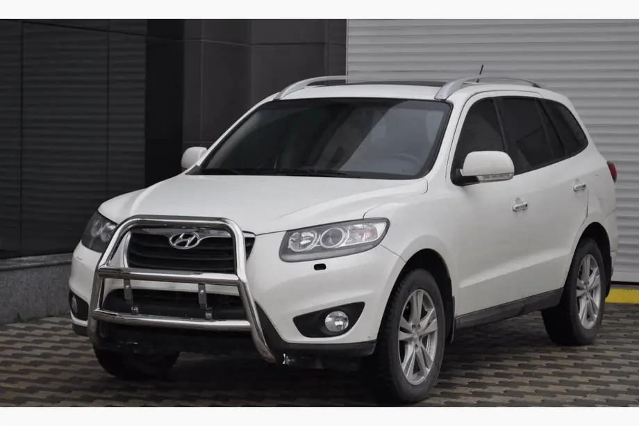 Hyundai Santa Fe 2 2006-2012 гг. Кенгурятник WT018 (нержавейка) Image