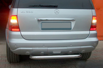 Mercedes ML W163 1997-2005 гг. Задняя дуга AK006 (нерж. сталь) фото 1