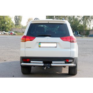 Задняя защита AK003-Special (2 шт., нерж. сталь) Mitsubishi Pajero Sport 2008-2015 гг. фото 2