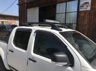 Nissan Navara 2006-2015 гг. Рейлинги с поперечинами (2 шт., Черные) фото 5