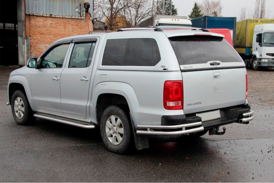 Volkswagen Amarok 2010-2022 гг. Задние уголки AK003-Double (2 шт., нержавейка) Image