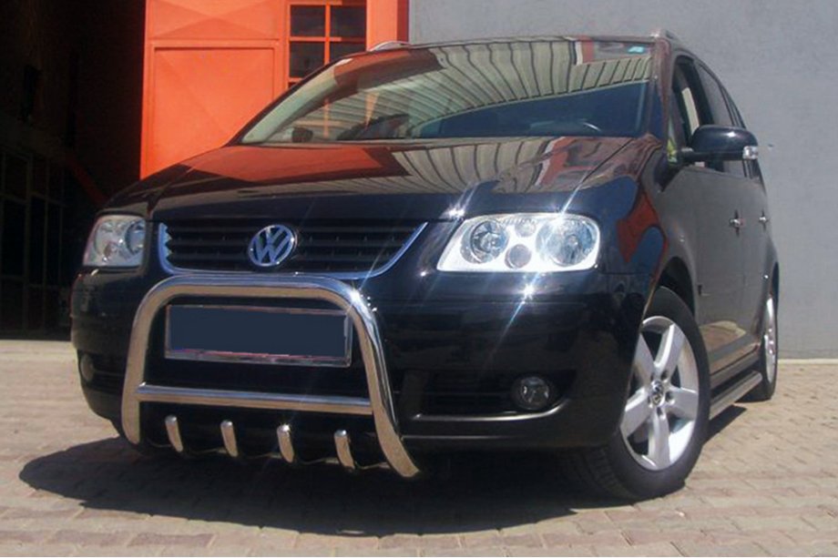 Volkswagen Touran 2003-2010 гг. Кенгурятник QT006 (нержавейка) Image