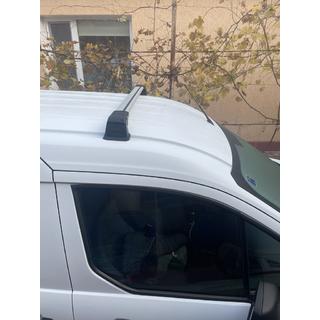 Поперечины на штатные места с замком (2 шт) Ford Courier 2014-2023 гг. фото 2