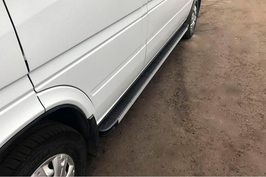 Mercedes Sprinter W901/902/903/904/905 1995–2006 гг. Боковые Подножки Maya (2 шт., Алюминий) Image
