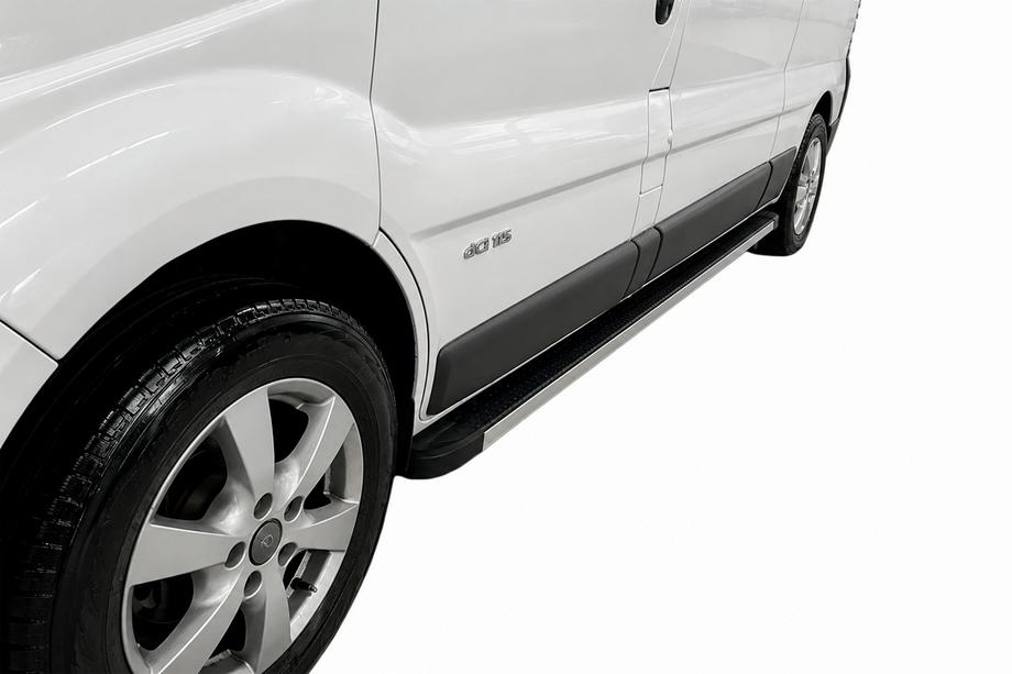 Opel Vivaro 2001–2015 гг. Боковые Подножки Maya (2 шт., Алюминий) Image
