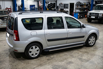 Renault Logan MCV 2005-2013 гг. Боковые Подножки Maya V1 (2 шт., Алюминий) фото 6