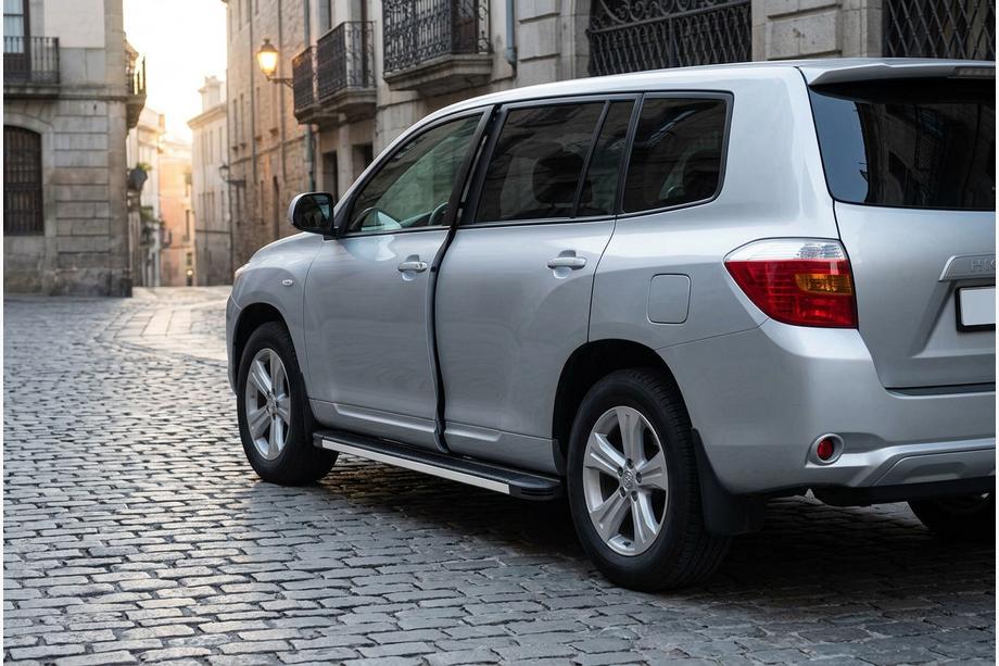 Toyota Highlander 2008-2013 гг. Боковые Подножки Maya V1 (2 шт., Алюминий) Image