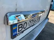 Opel Vivaro 2015-2019 гг. Накладка из нержавейки над номером фото 5