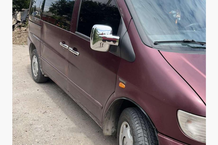 Mercedes Vito W638 1996-2003 гг. Хромированные Накладки на Ручки (Нержавеющая Сталь) 3 штуки. OmsaLine - Итальянская Нержавейка Image