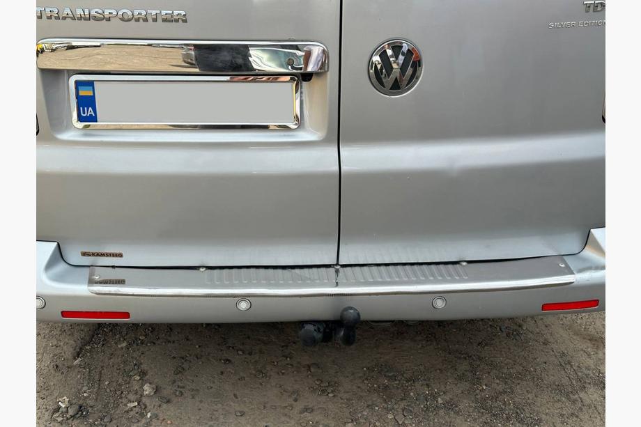 Volkswagen T5 Multivan 2003–2010 гг. Накладка из нержавеющей стали над номером для распашных задних дверей OmsaLine - Итальянская Нержавейка Фото 6