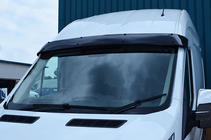 Ford Transit 2014- гг. Козырек на лобовое стекло (черный глянец, 5мм) фото 4