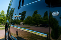 Volkswagen Caddy 2004-2010 гг. Накладки на молдинги (4 шт, нержавейка) MAXI база, Carmos - Турецкая сталь фото 1