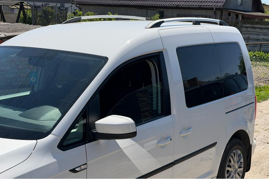 Volkswagen Caddy 2010-2015 гг. Хромированные Рейлинги Макси-база, Пластиковая ножка Фото 4