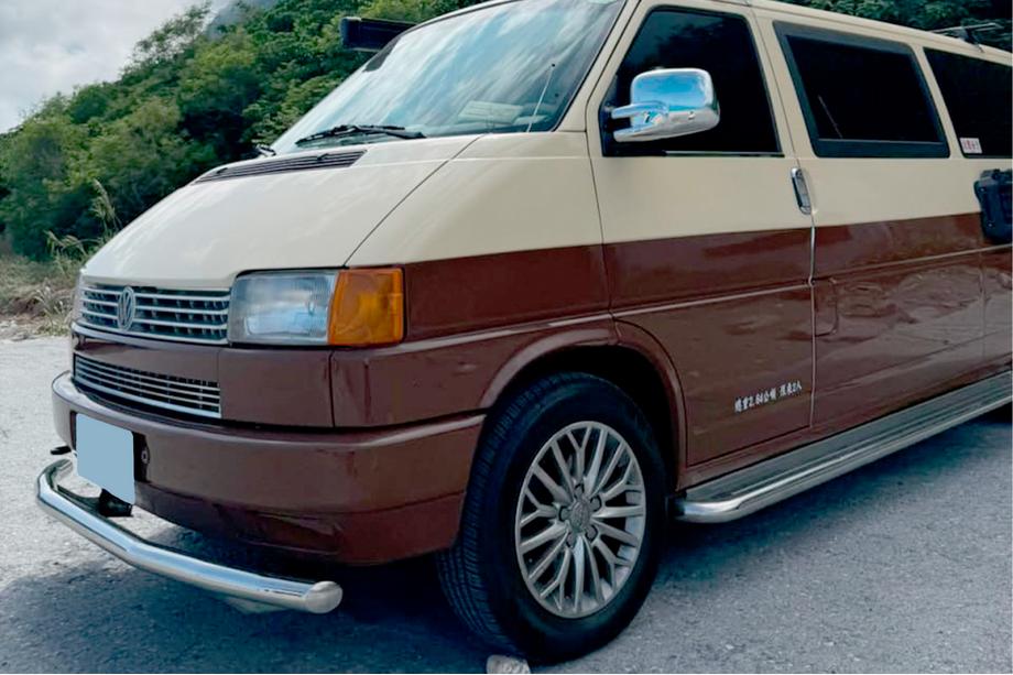 Volkswagen T4 Transporter 1990-2003 гг. Боковые Подножки Premium (2 шт., Нержавейка) Длинная база, 60мм Фото 5