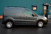 Peugeot Partner Tepee 2008-2018 гг. Окантовка Окон (2 шт., Нержавеющая Сталь) OmsaLine - Итальянская Нержавейка фото 2