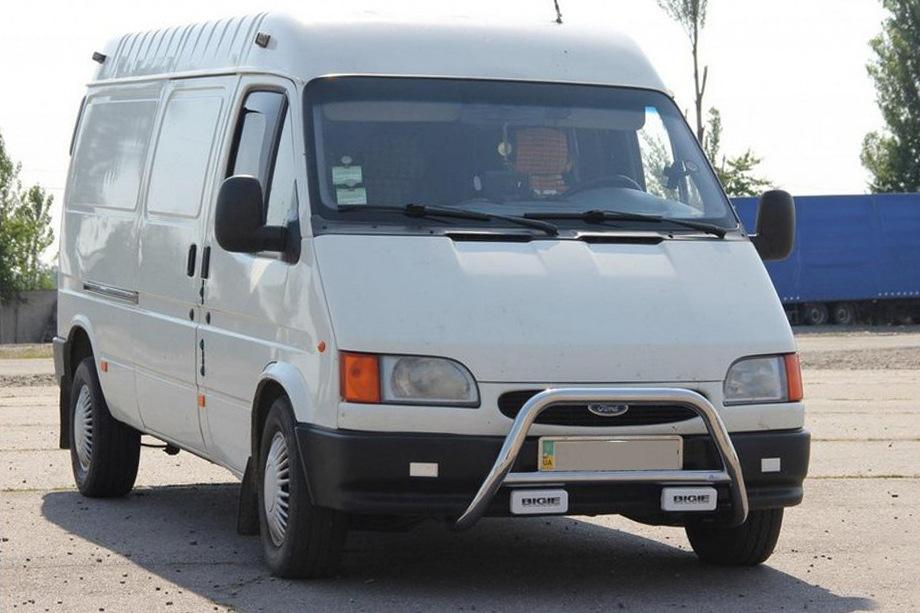 Ford Transit 1991-2000 гг. Кенгурятник WT006 (нержавейка) Image