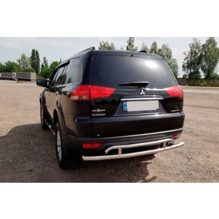 Задняя защита AK002-2 (2 шт, нерж сталь) Mitsubishi Pajero Sport 2008-2015 гг. фото 1