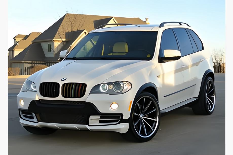 BMW X5 E70 2007-2013 гг. Накладка на передний бампер (2007-2010, грунт под покраску) Image