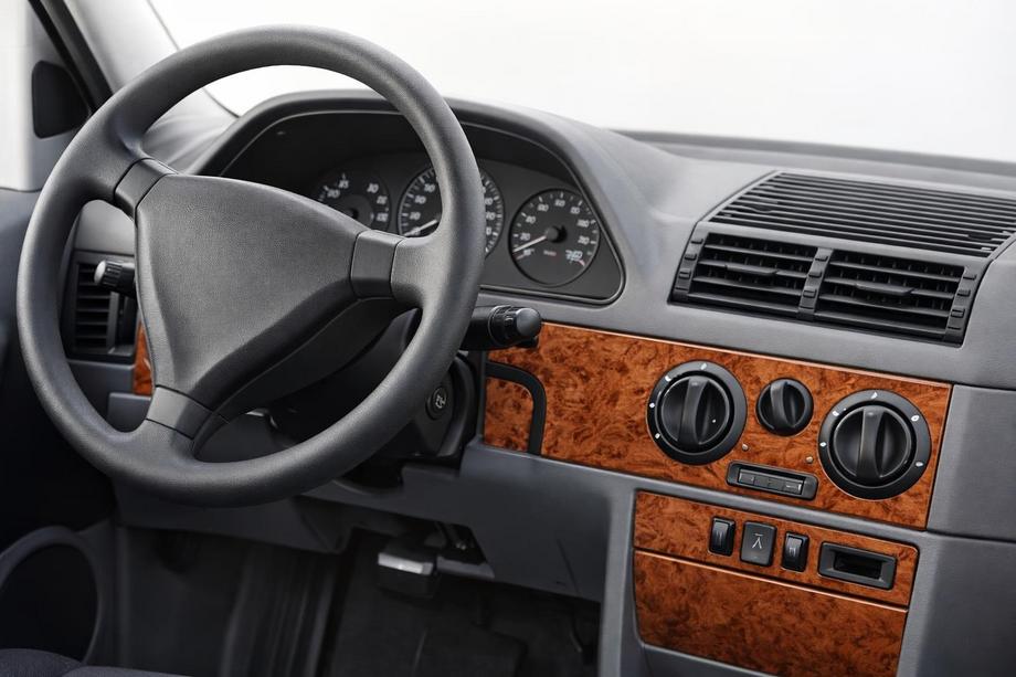 Alfa Romeo 145/146 1994-2001 гг. Накладки на панель приборов (145 и 146 Alfa) Дерево Image