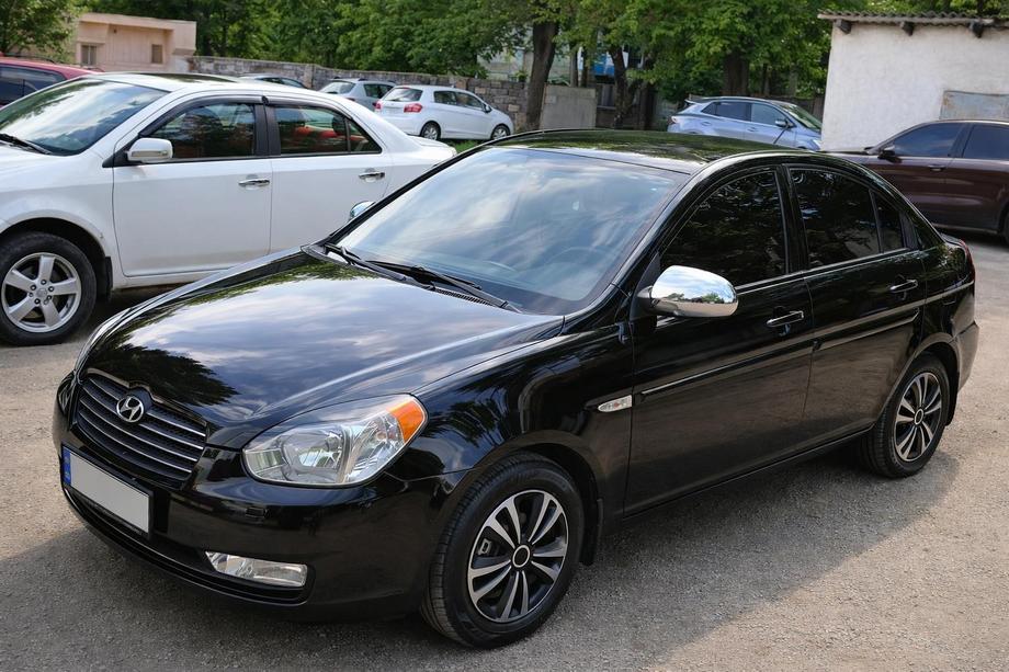 Hyundai Accent 2006-2010 гг. Накладки на Зеркала (2 шт., пластик) Carmos Image