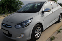 Hyundai Accent 2011-2017 гг. Накладки на зеркала без выреза под поворотник (2 шт) фото 1