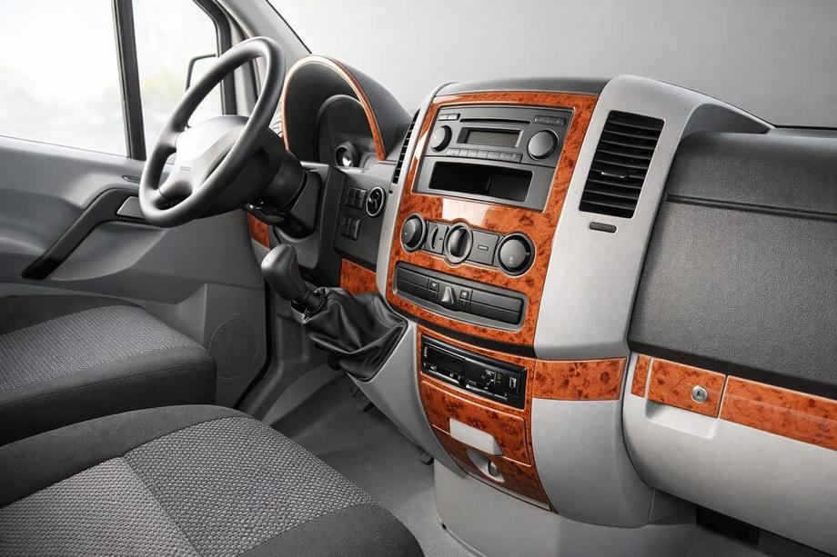 Volkswagen Crafter 2006-2016 гг. Накладки на панель приборов (19 деталей) Дерево Image