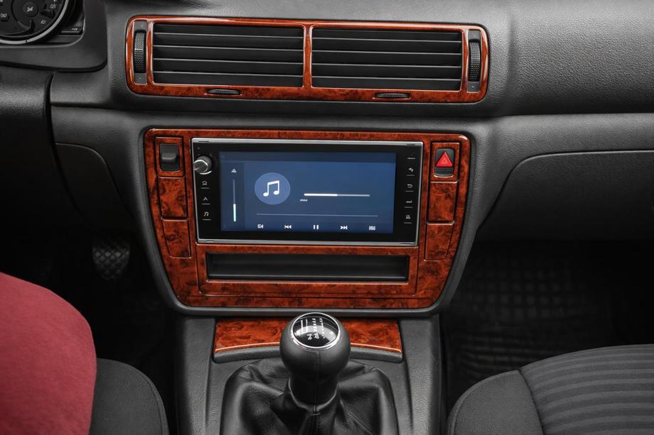 Volkswagen Passat B5 1997-2005 гг. Накладки на панель приборов 2004-2005 Дерево Image