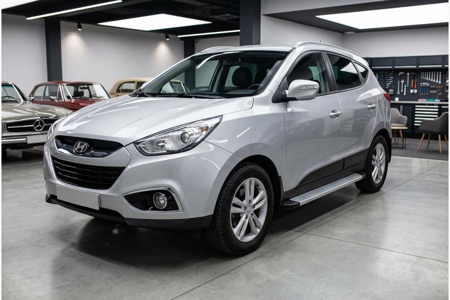 Hyundai IX-35 2010-2015 гг. Боковые Подножки Maya V2 (2 шт., Алюминий) Image