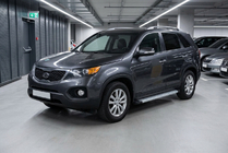 Kia Sorento II XM 2009-2014 гг. Боковые Подножки Maya V2 (2 шт., Алюминий) фото 1