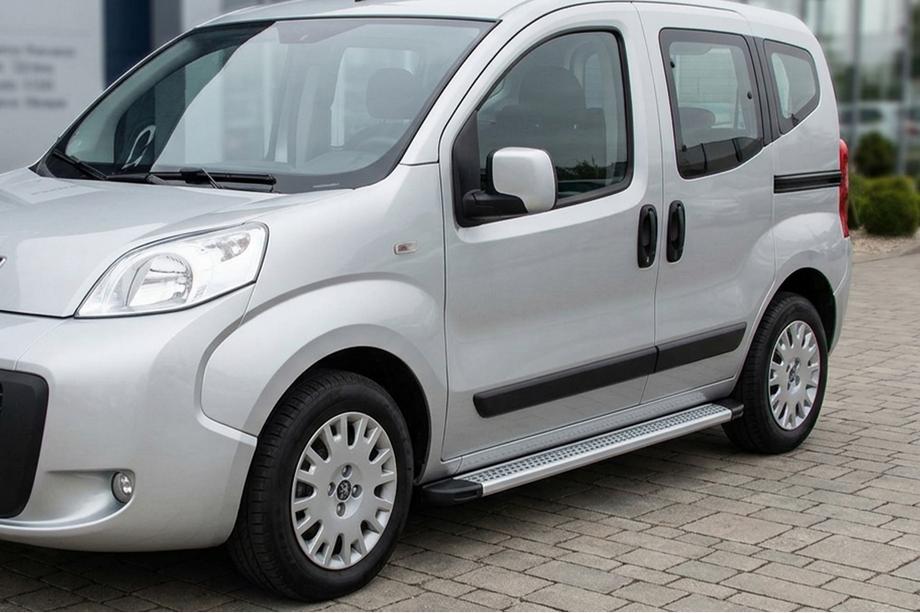 Peugeot Bipper 2008-2017 гг. Боковые Подножки Maya V2 (2 шт., Алюминий) Image