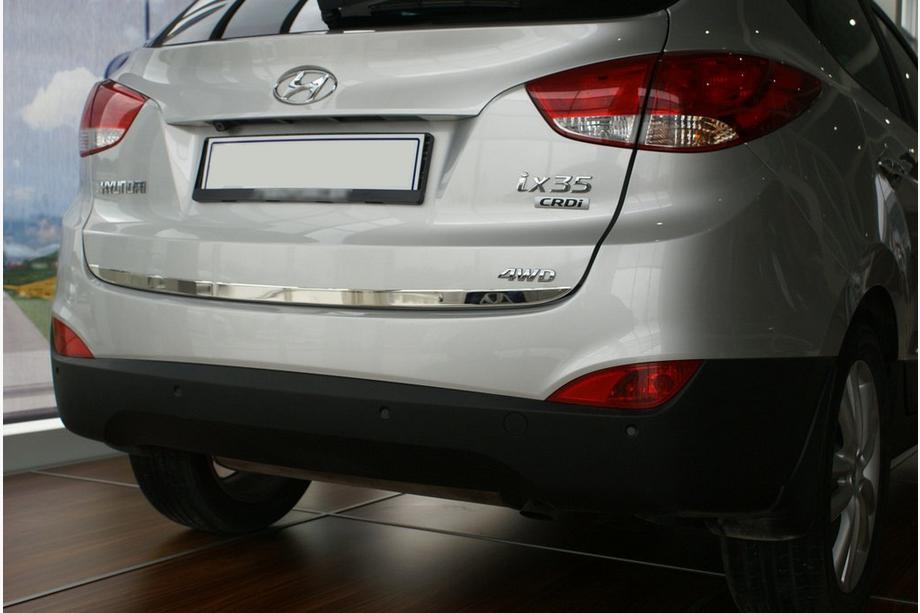 Hyundai IX-35 2010-2015 гг. Накладка на багажник нержавейка OmsaLine - Итальянская Нержавейка Image