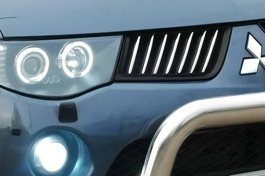 Mitsubishi L200 2006-2015 гг. Хромированные Накладки на Решетку Радиатора (14 шт, Нержавеющая Сталь) OmsaLine - Итальянская Нержавейка Image