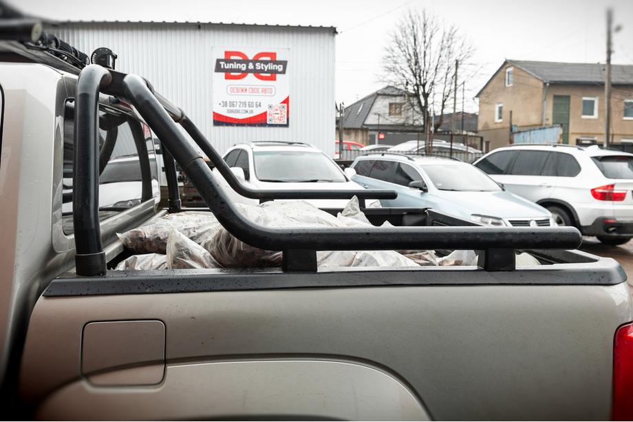 Volkswagen Amarok 2010-2022 гг. Дуга на кузов (черная) Image