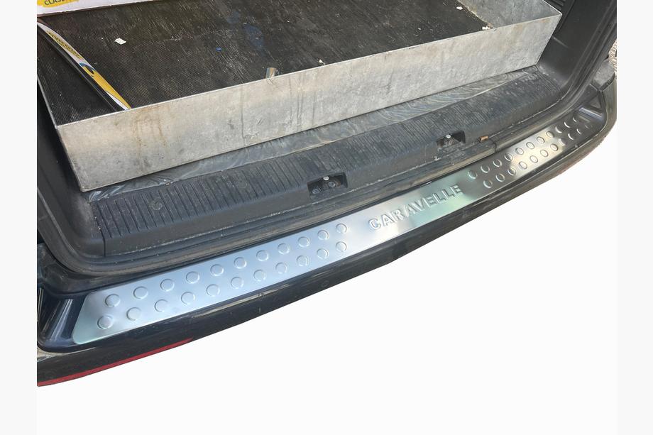 Volkswagen T5 2010-2015 гг. Накладка на задний бампер прямая (Omsa, нержавейка) Multivan Image