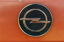 Opel Kadett 1984-1991 гг. Эмблема, Турция Передний со срезом (75мм) фото 2