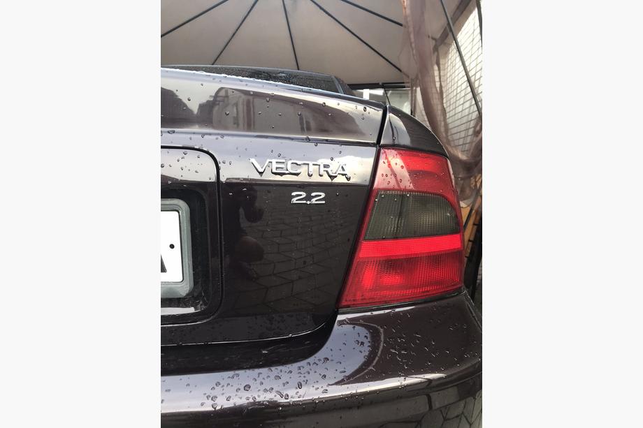 Opel Vectra B 1995-2002 гг. Надпись Vectra (Турция) Image