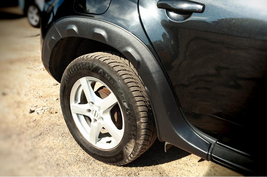 Dacia Duster 2008-2018 гг. Расширители арок с выступами (8 шт, пластиковые) Image