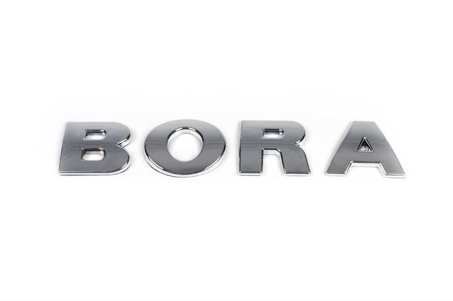Volkswagen Bora 1998-2004 гг. Надпись Bora Фото 2