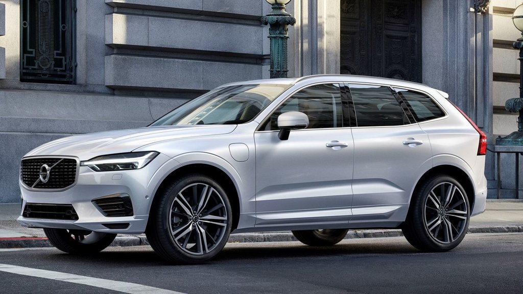 Polestar увеличила мощность Volvo XC60 до 421 лошадиной силы