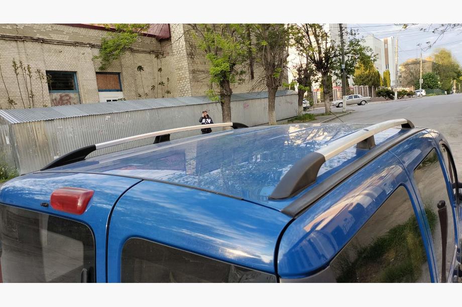 Fiat Doblo I 2005-2010 гг. Хромированные Рейлинги Макси база, Пластиковые ножки Image