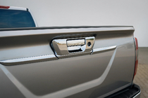 Nissan Navara/NP300 2016- гг. Накладка на заднюю ручку (без камеры, нержавейка) фото 1