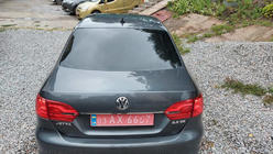 Volkswagen Jetta 2011-2018 гг. Хромированная накладка над номером OmsaLine (нержавейка) Хром фото 3