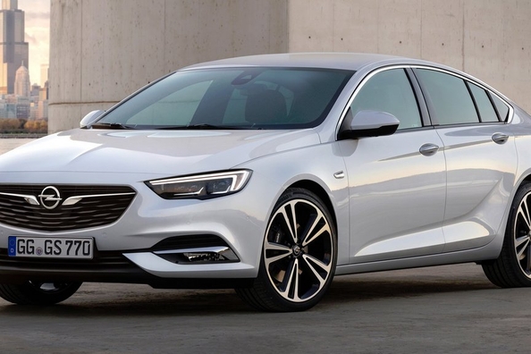 Обзор нового лифтбека Opel Insignia