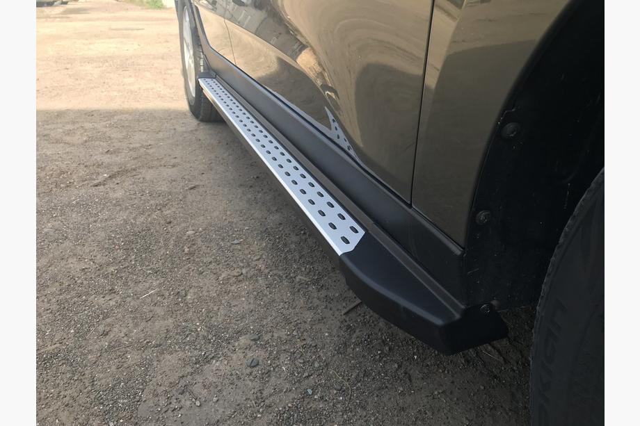 Hyundai IX-35 2010-2015 гг. Боковые Пороги OEM-BMW-V2 (2 шт, пластик) Image