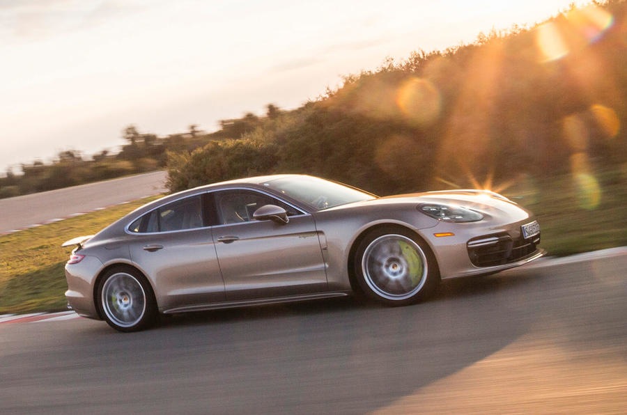 Обзор Porsche Panamera Turbo S E-Hybrid