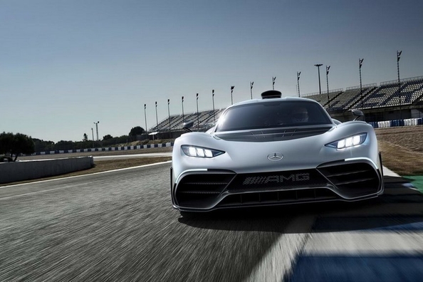 Электрический гиперкар Project One от Mercedes-AMG мощностью 1000 «лошадей» фото 2